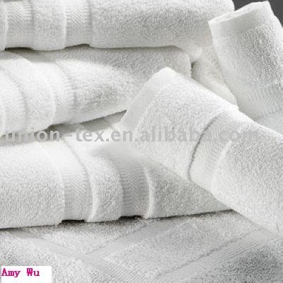 100 Combed Cotton Towels