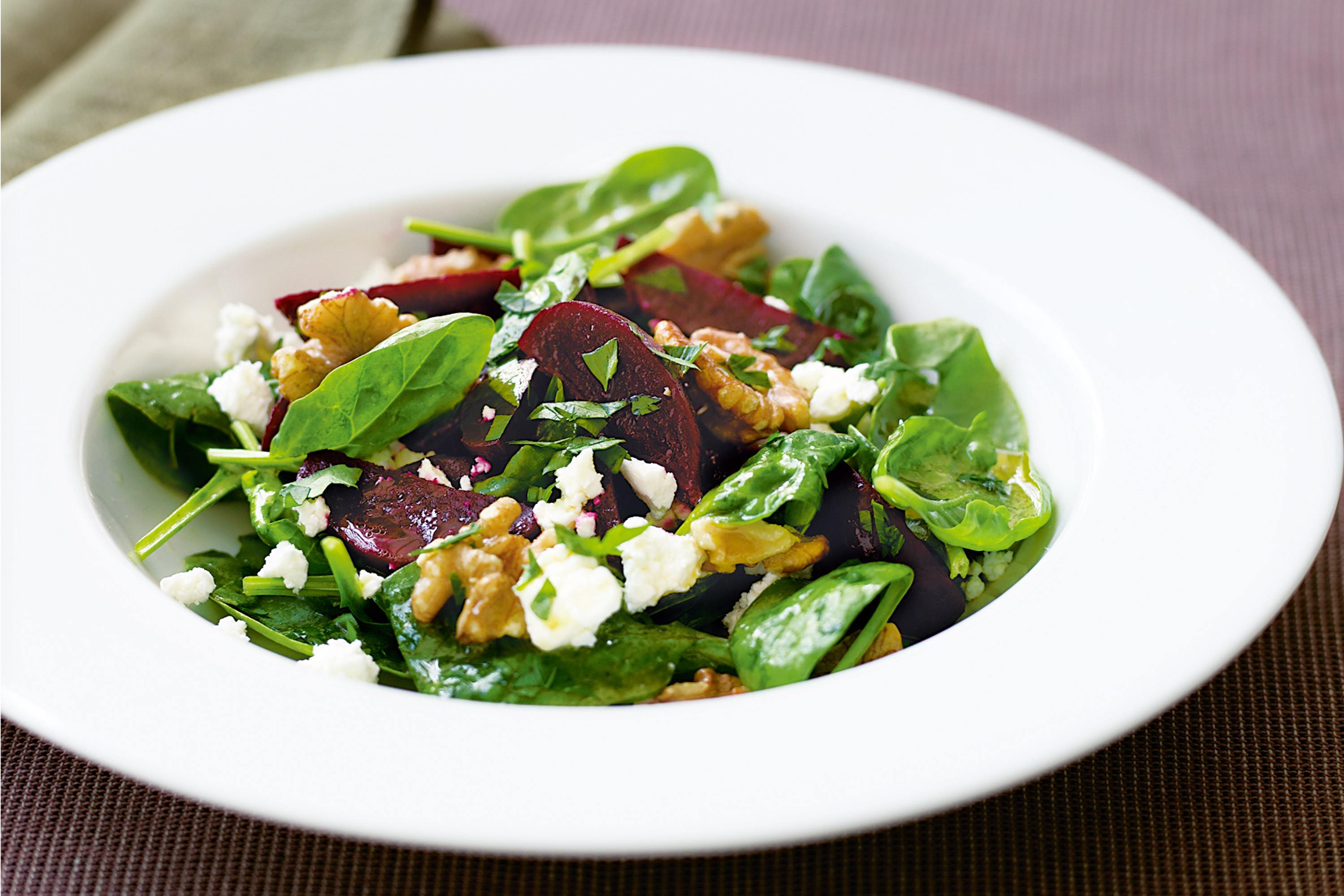 Beetroot And Goat Cheese Salad Recipe
