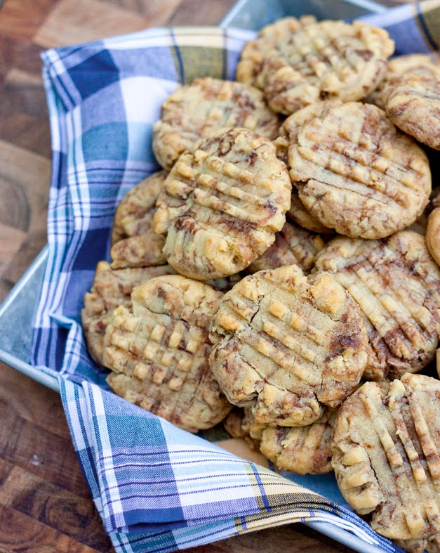 How To Make Peanut Butter And Nutella Cookies