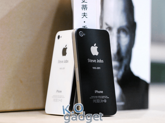 Iphone 4s Black Vs White Camera