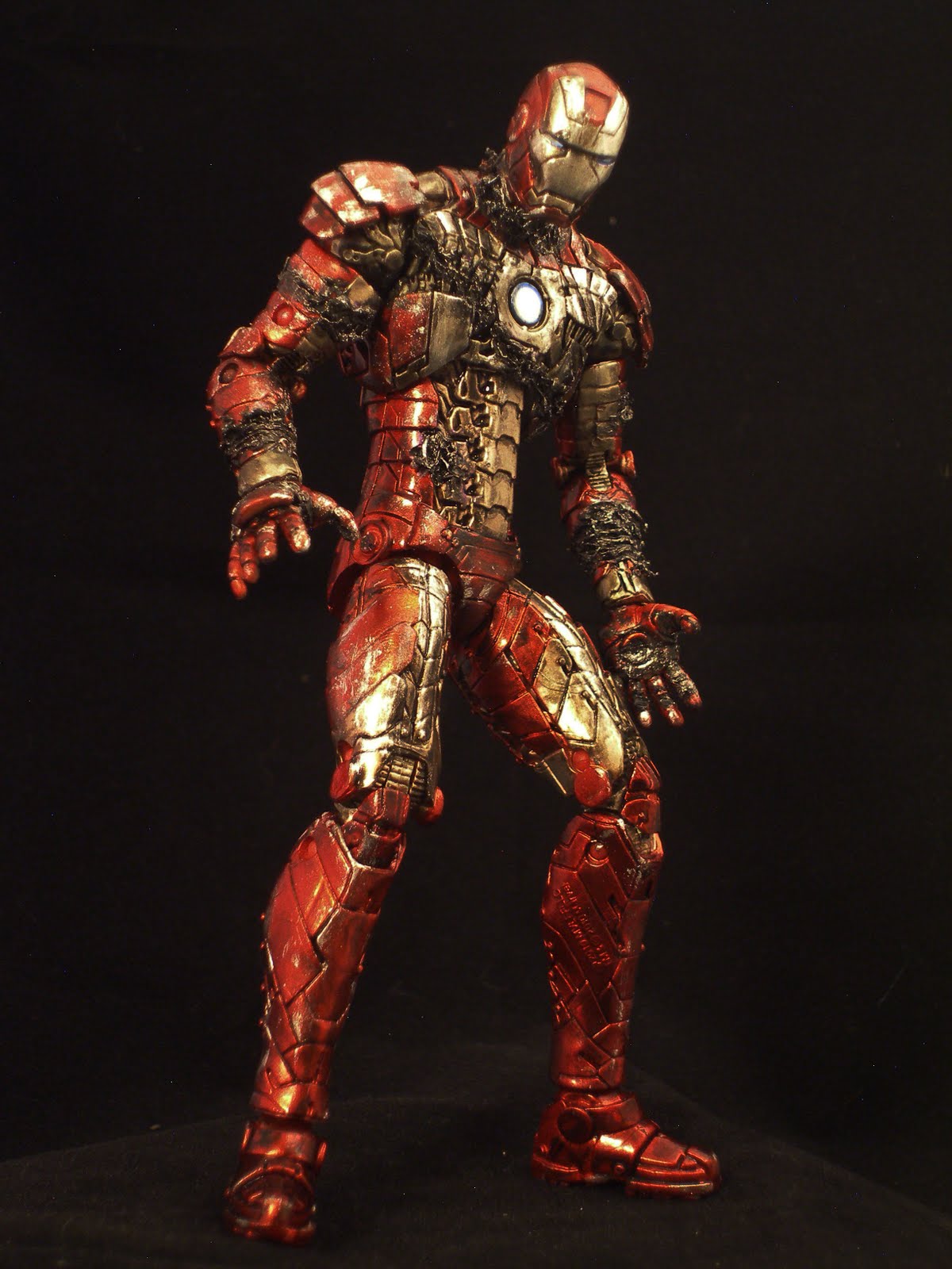 Iron Man 2 Suitcase Armor