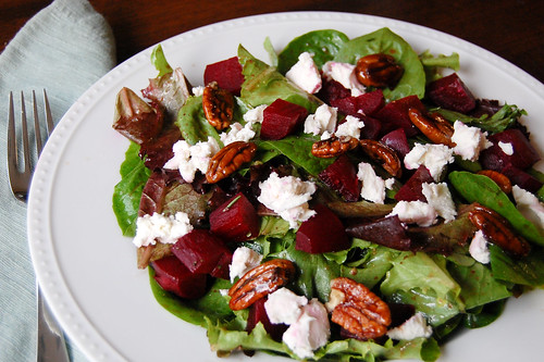 Roasted Beetroot And Goat Cheese Salad
