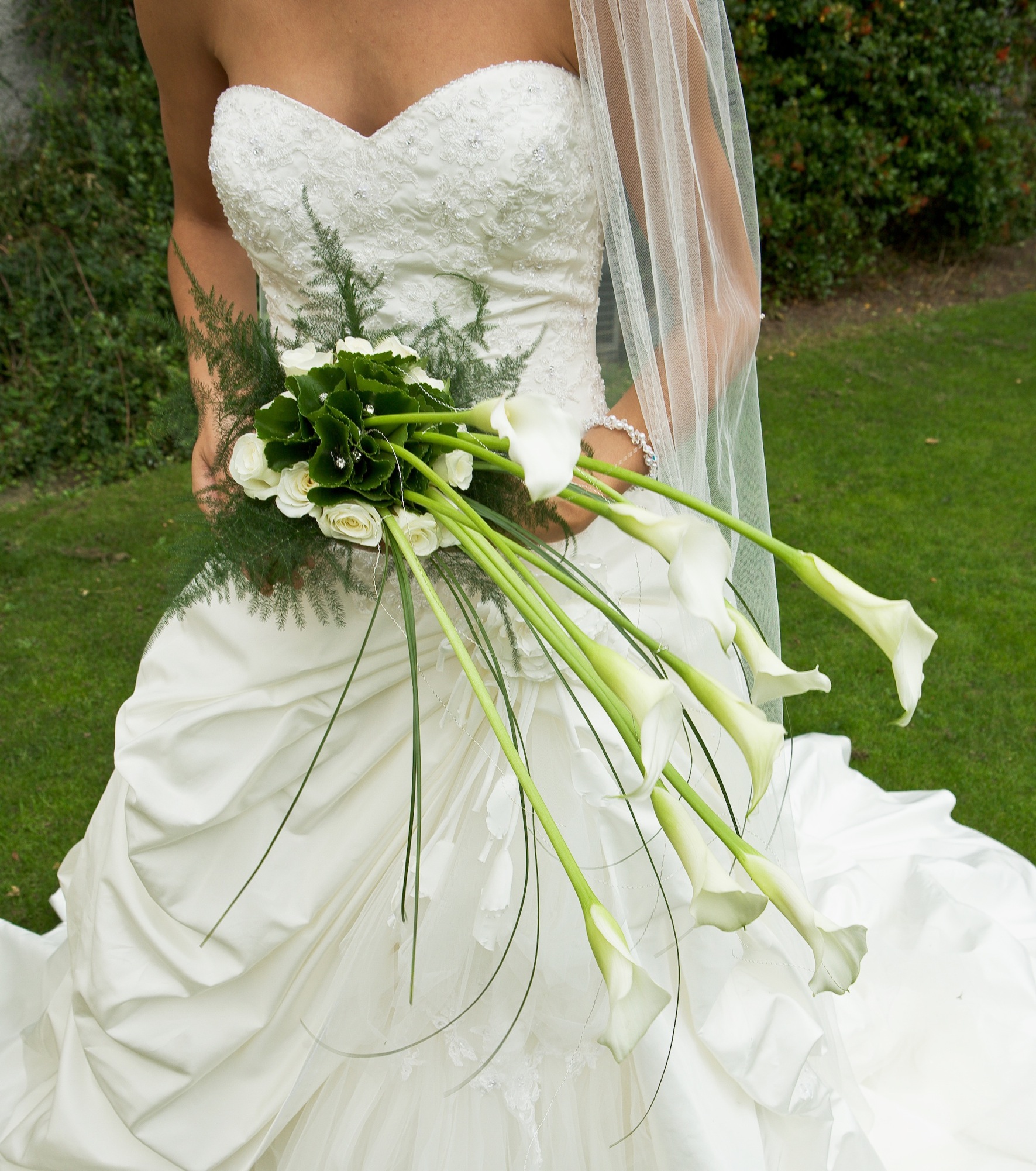 Simple Wedding Flowers Bouquets