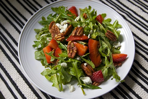 Strawberry Arugula Goat Cheese Salad