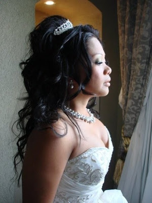 Wedding Hairstyles Half Up With Tiara